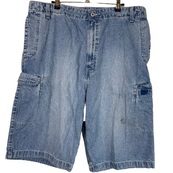 Vintage Levi’s Hirise Velcro Pocket Denim Cargo Shorts Dry Goods Red Tab Size 38 - Picture 6 of 16